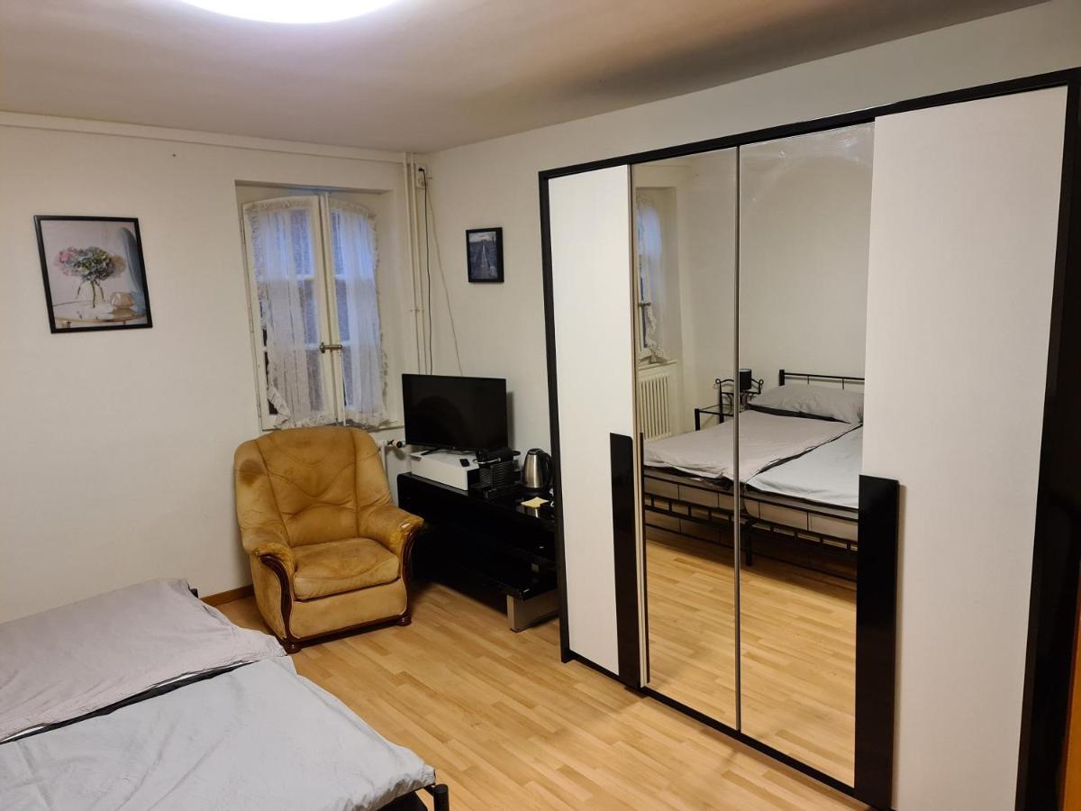 De Hotel *